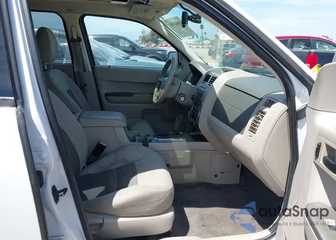 2008 Ford Escape Xlt from USA, damaged, VIN 1FMCU03Z58KA52005